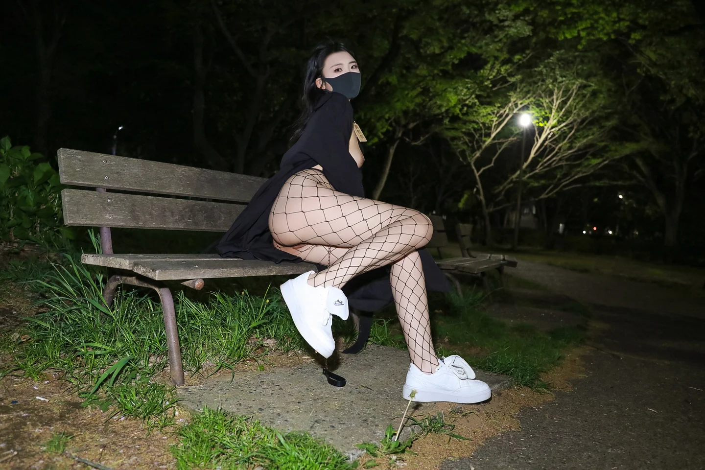 李佳 - No.011 户外带文字 [47P-256MB] tg@simisebaisi 【丝足阁】031.webp